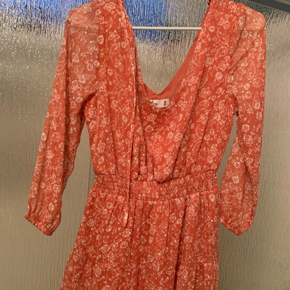 Hollister Waist defined floral dress!